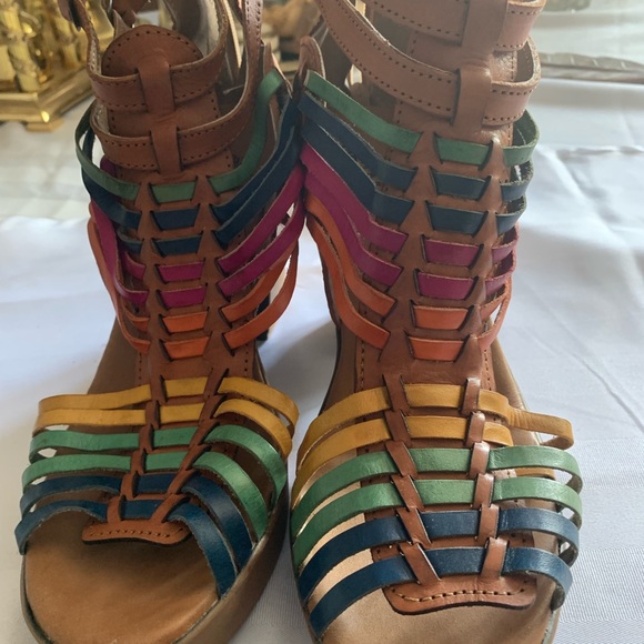 Coloful platform shoes - Picture 8 of 8